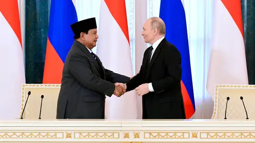 Prabowo Hadiri SPIEF 2025 di St. Petersburg, Ajak Dunia Kerja Sama Damai dengan Indonesia